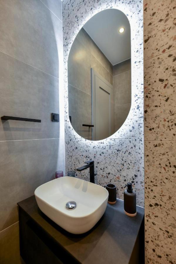 Maris Accommodation By Belmont Realty Zara Esterno foto