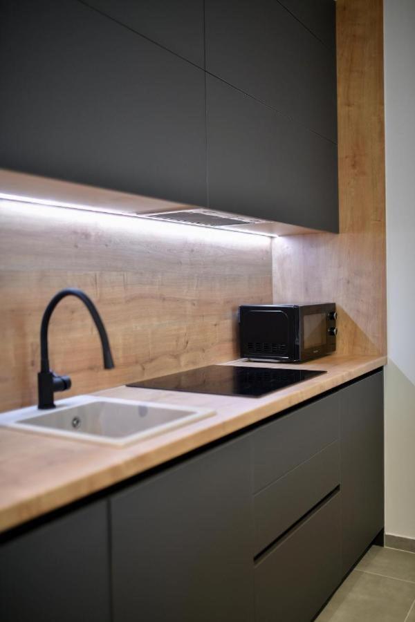 Maris Accommodation By Belmont Realty Zara Esterno foto