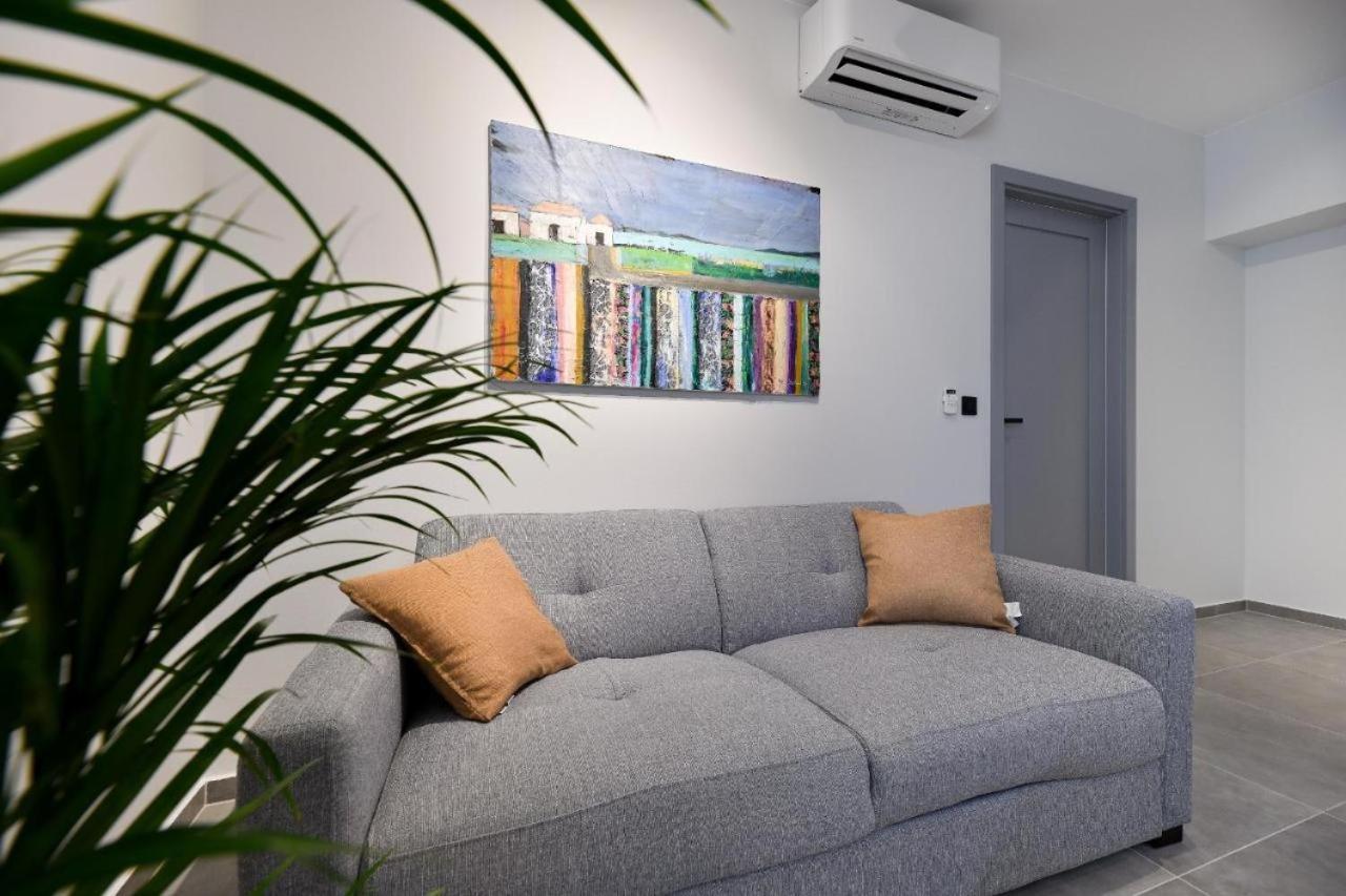 Maris Accommodation By Belmont Realty Zara Esterno foto