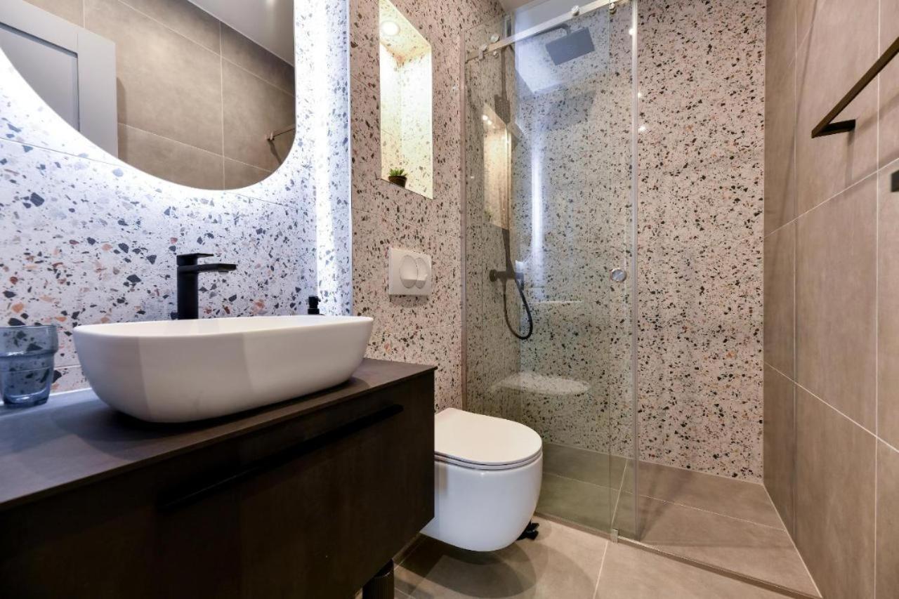 Maris Accommodation By Belmont Realty Zara Esterno foto