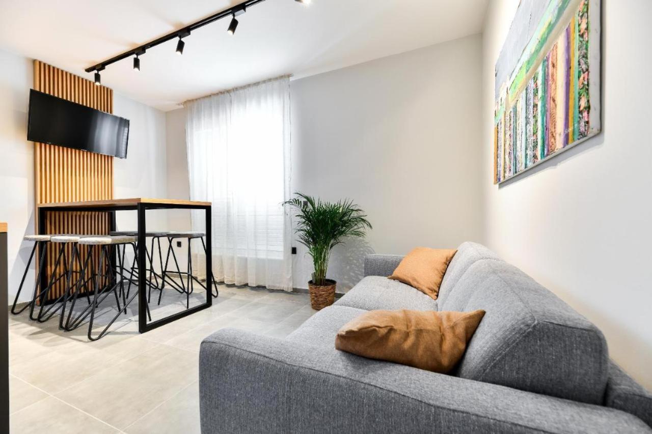 Maris Accommodation By Belmont Realty Zara Esterno foto