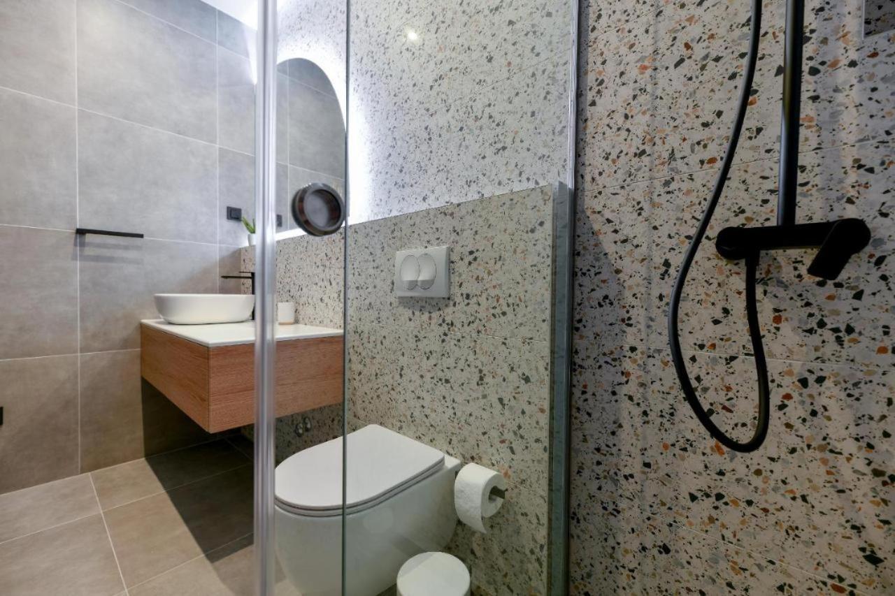 Maris Accommodation By Belmont Realty Zara Esterno foto